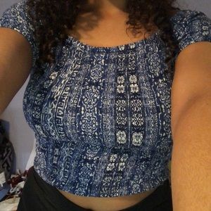 Cute blue crop top perfect for the sun!